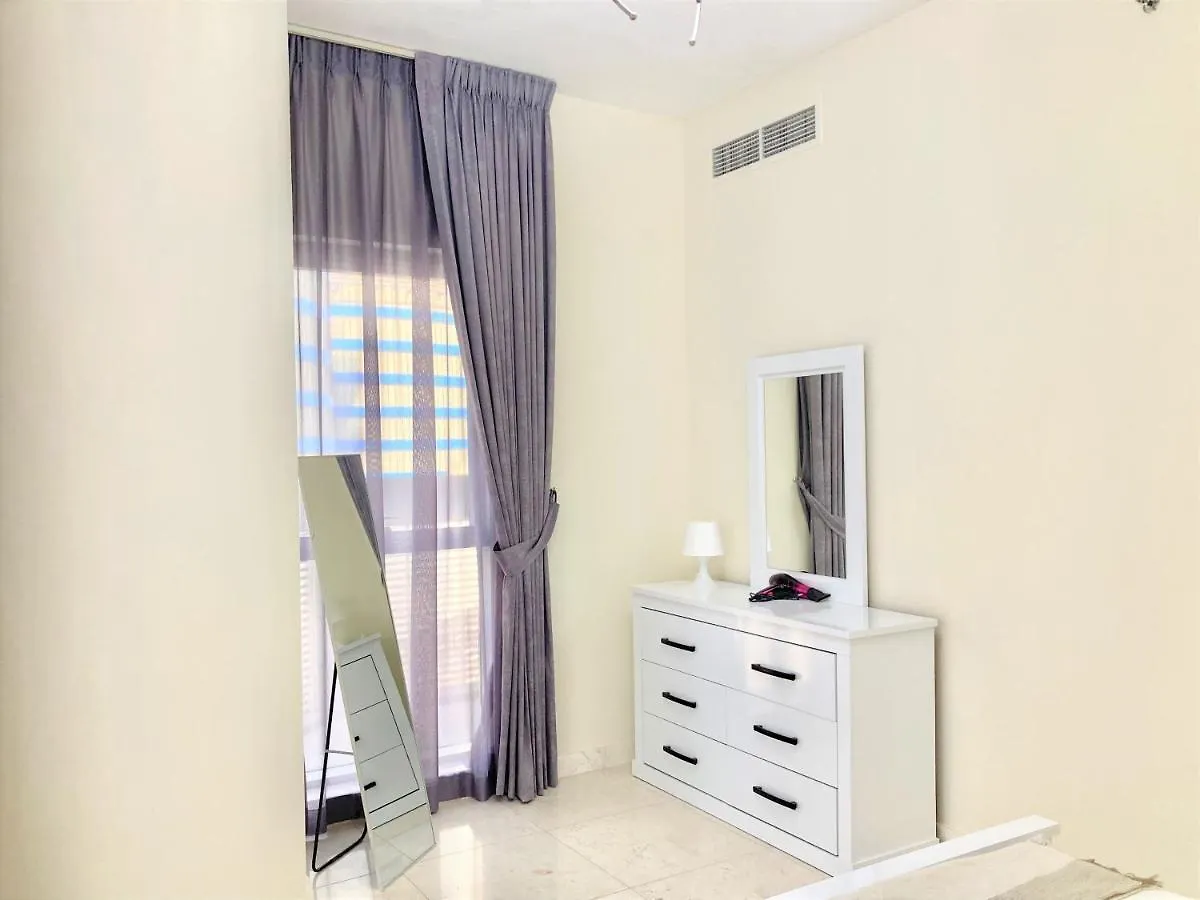 Gorgeous 1B With Balcony In Business Bay Apartment Dubai